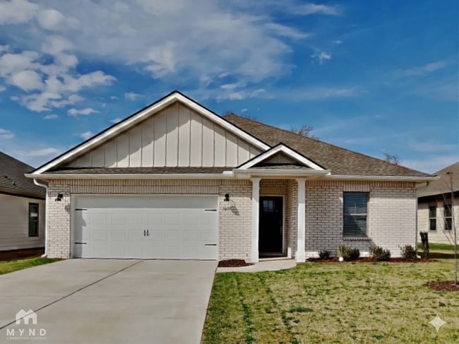 Building Photo - 15697 Ruthie Lynn Dr