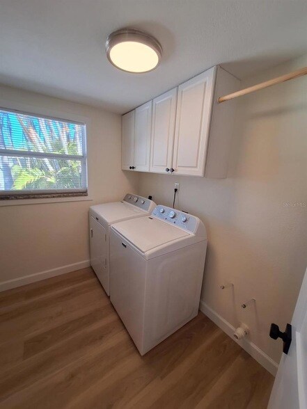 Building Photo - 1203 Lyric Ln