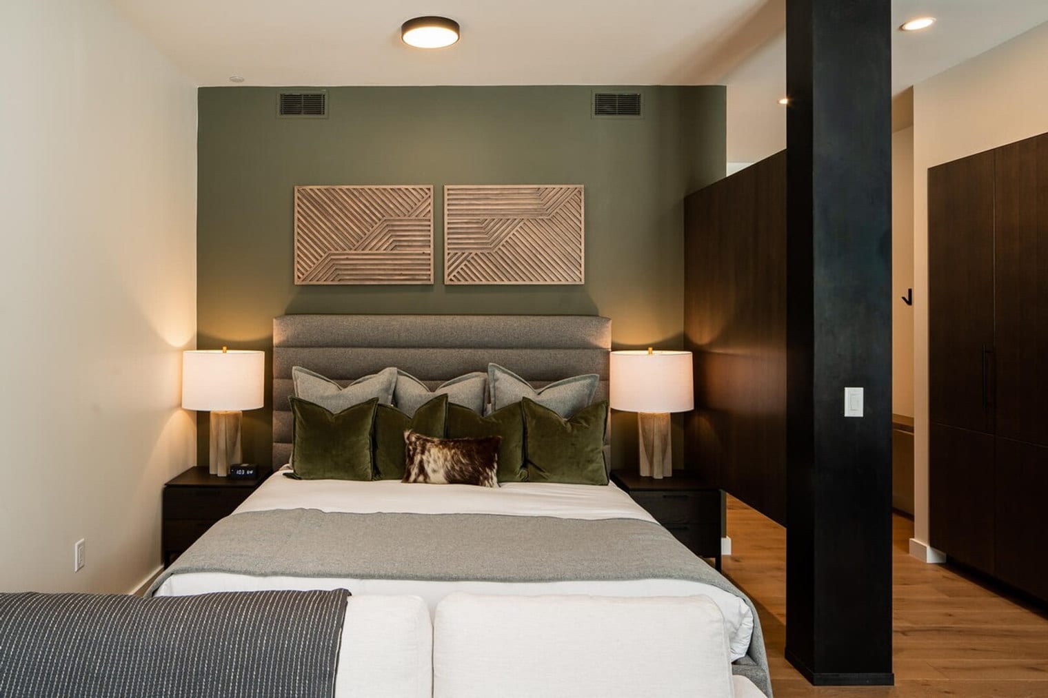 Building Photo - 4 Boathouse Way