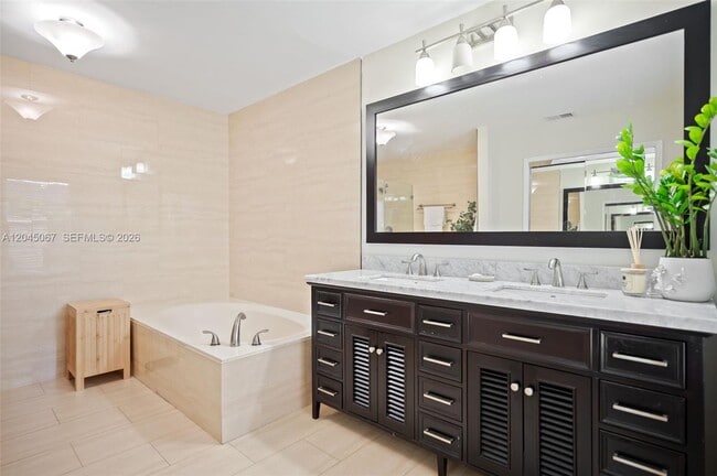 Building Photo - 982 NW 133rd Ct
