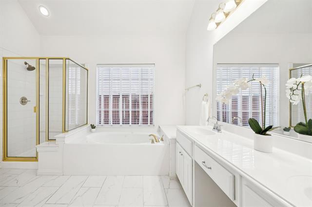 Building Photo - 1273 Tioga Dr