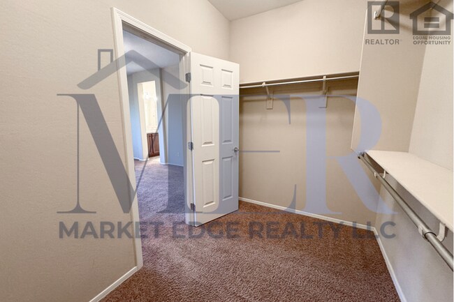 Building Photo - 4Bed/2Bath Home at Signal Butte/Warner! $399 MOVE-IN SPECIAL! Ready for Immediate Move-In!