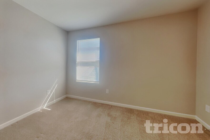 Building Photo - 2206 Osprey Ln