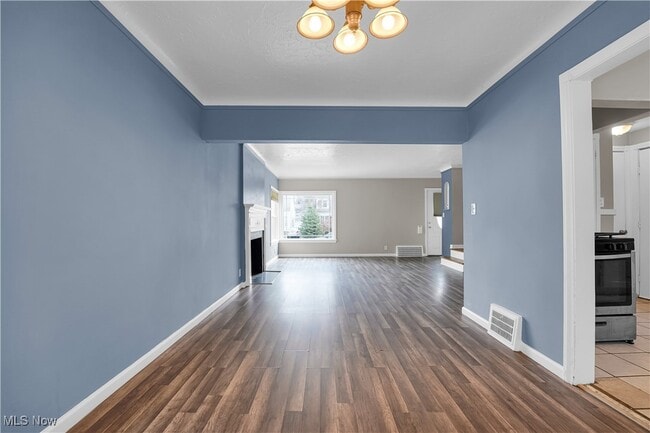 Building Photo - 1178 Argonne Rd