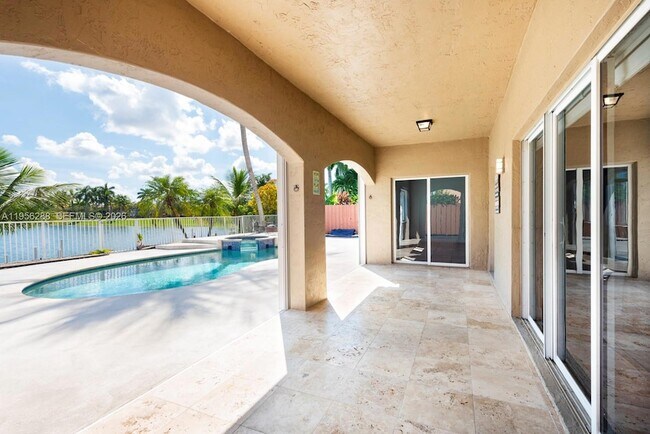 Building Photo - 13116 SW 136th Terrace