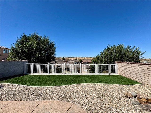 Building Photo - 13880 Evergreen Ln