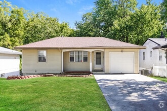 Building Photo - Ranch Style Home in KC!