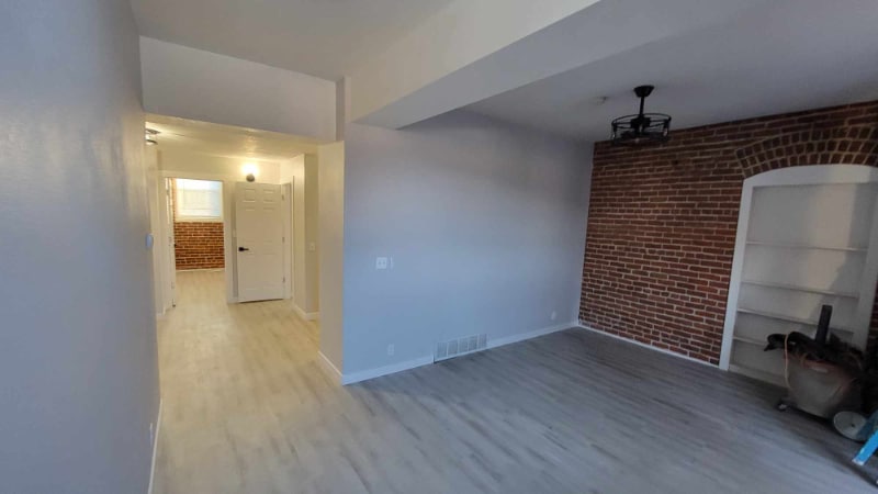 Building Photo - 109 N Kimball Ave