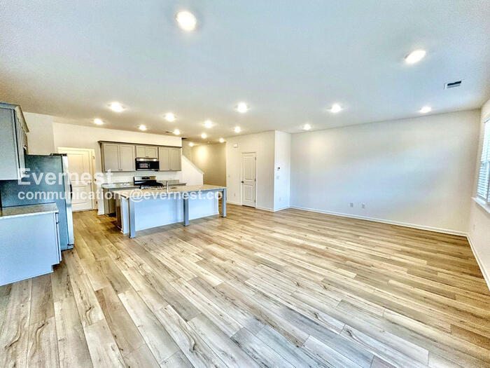 Building Photo - 4283 Marsha St