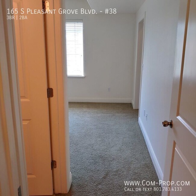Building Photo - 165 S Pleasant Grove Blvd