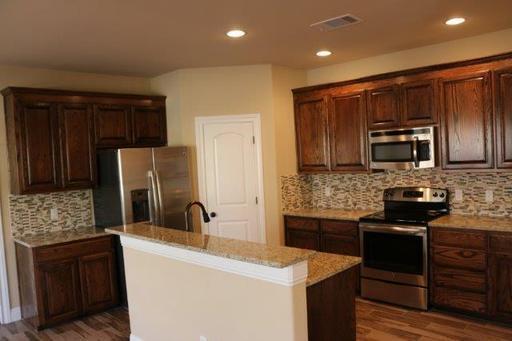 Building Photo - Little Piece of HEAVEN~3/2.5 Home w/ Open ...