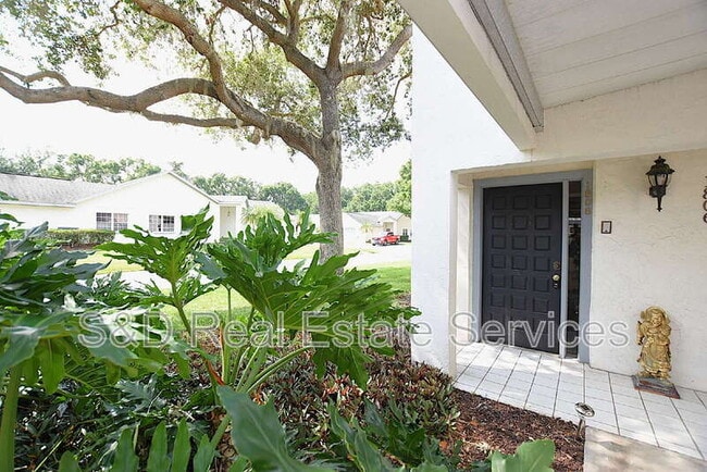 Building Photo - 1808 Village Ct
