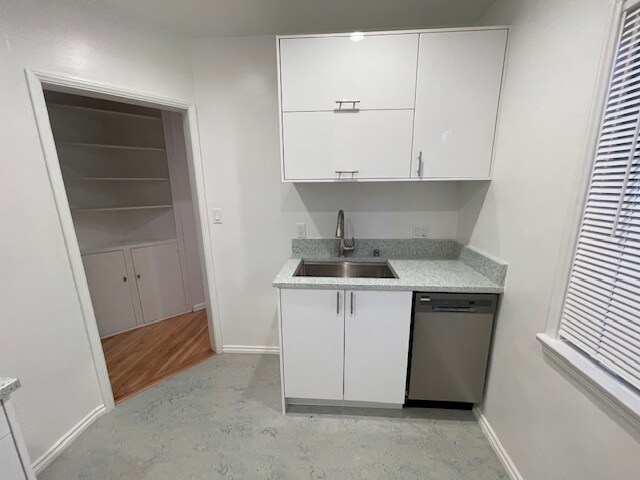 Building Photo - 41 Thornton Ave