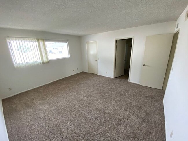 Building Photo - FULLERTON TOWNHOUSE NEAR CSUF   AVAILABLE ...