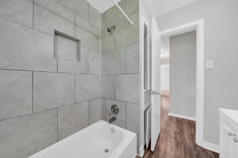 Building Photo - 7237 Boggess Rd