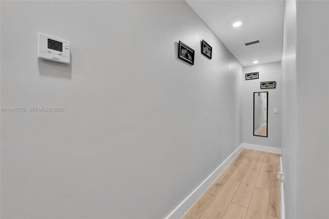 Building Photo - 3520 SW 88th Pl