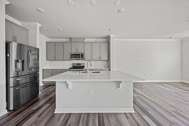 Building Photo - Charming 3 Bedroom Home located in Wake Forest