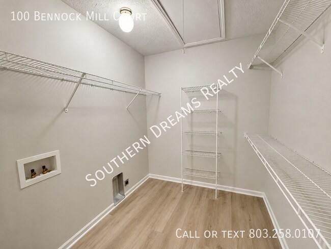 Building Photo - 100 Bennock Mill Ct
