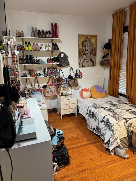 Building Photo - 42 Church St