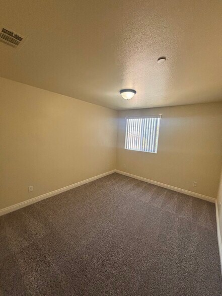 Building Photo - 4520 Cimarron St