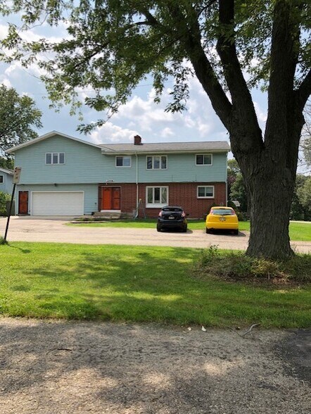 Building Photo - 2006 Floyd Pl