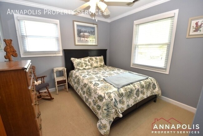 Building Photo - 957 Highpoint Dr