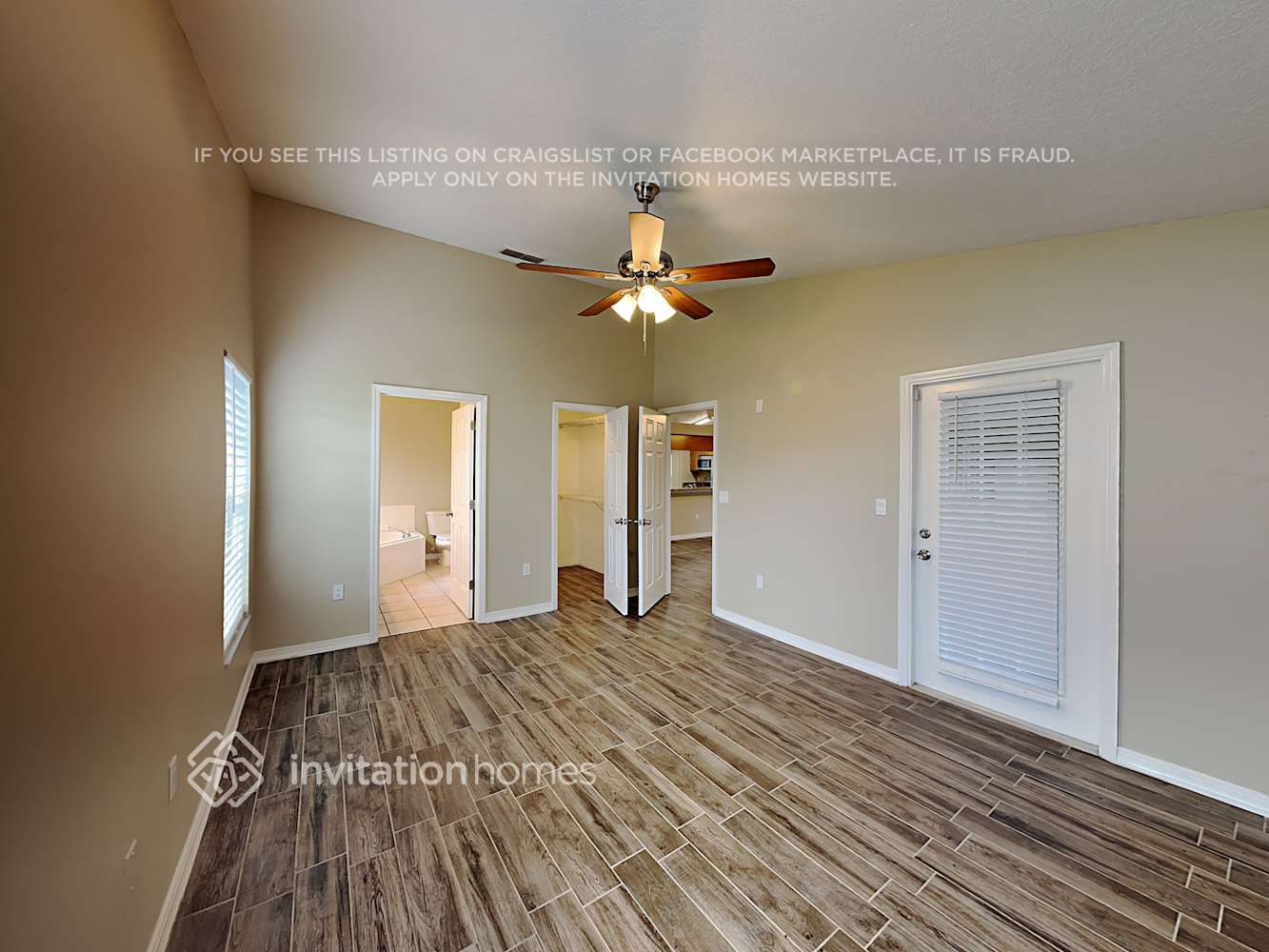 Building Photo - 2399 Sweetwater Blvd