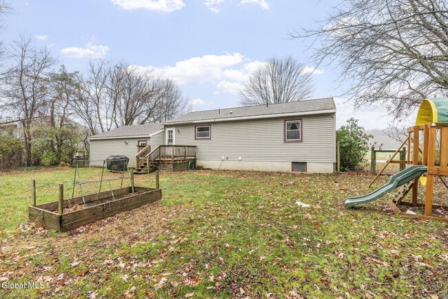 Building Photo - 38 Duncan Rd