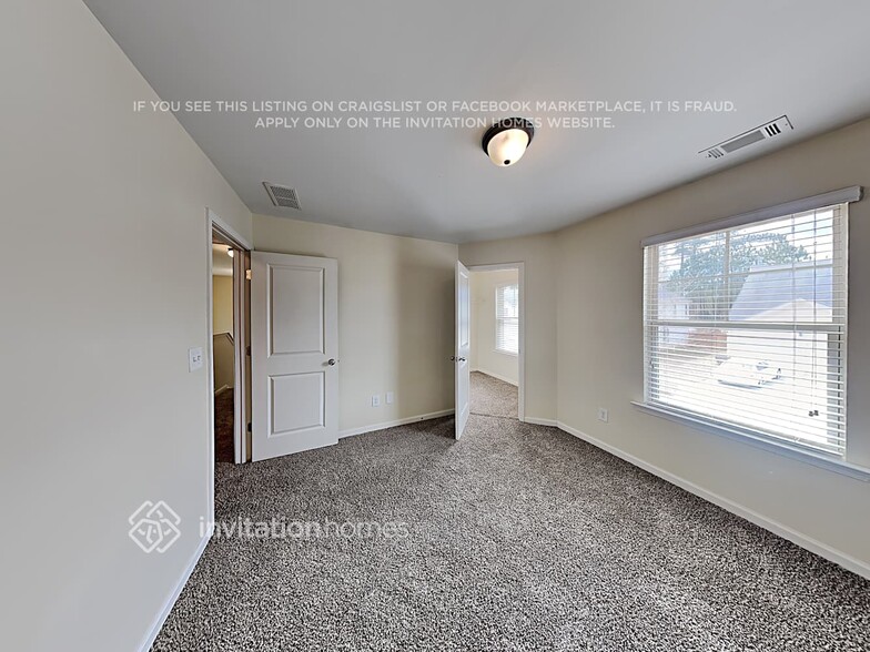 Building Photo - 4810 Medlock Trail Ct SW