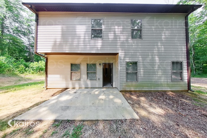 Building Photo - 11647 Woodland Lake Rd