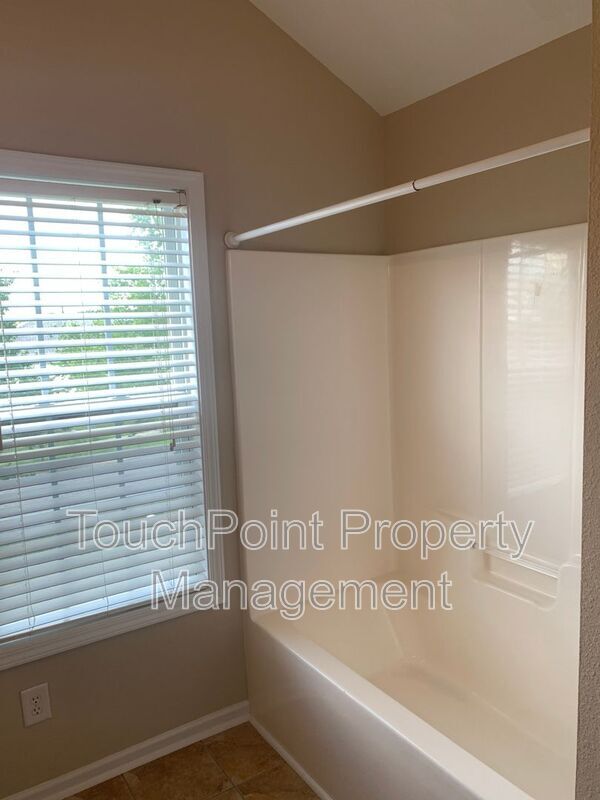 Building Photo - 12929 Beddingfield Dr