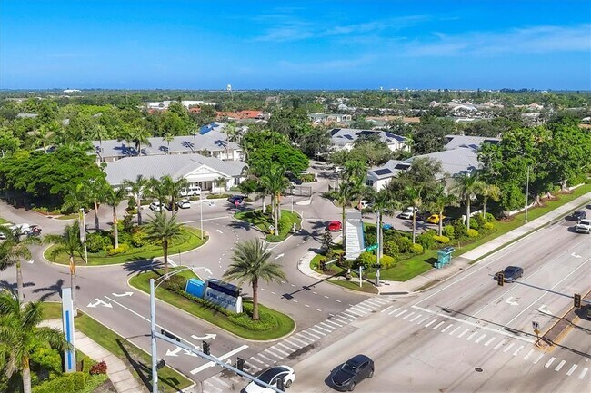 Building Photo - 3605 54th Dr W