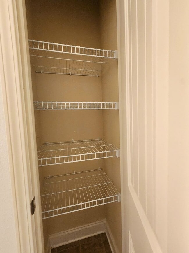 Building Photo - Great location in Foley - 3/2