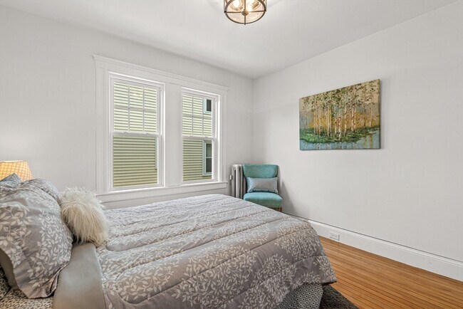 Building Photo - 44-46 Woods Ave