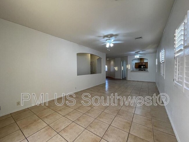 Building Photo - 4433 Via Rialto Ln