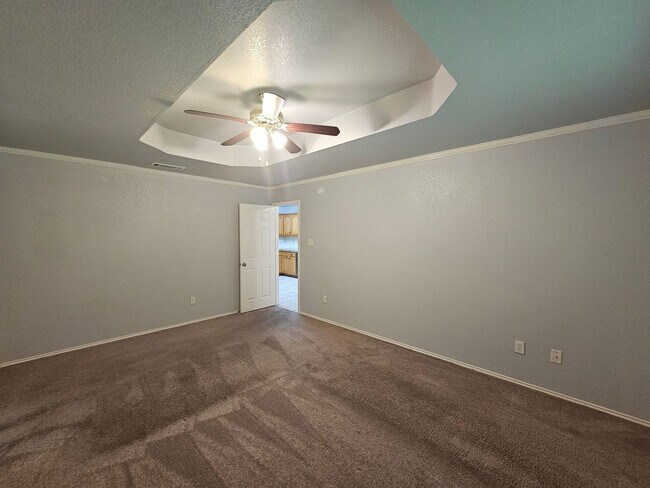 Building Photo - 4507 Twin Oaks Cir