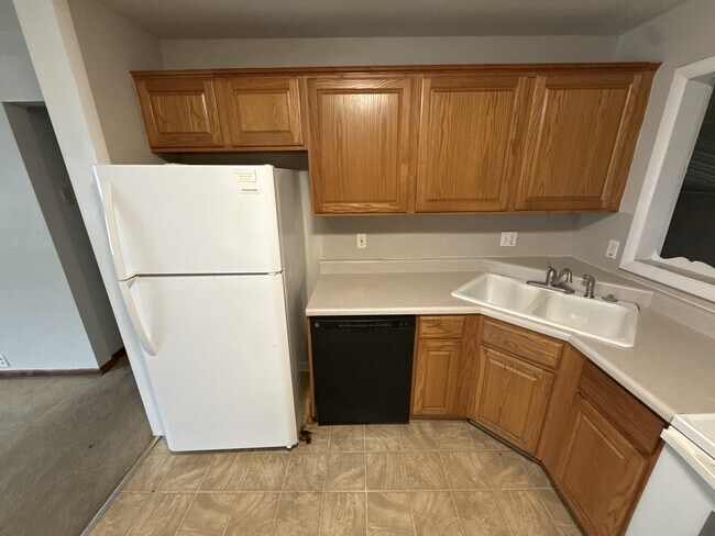 Building Photo - 223 Wiegel Dr