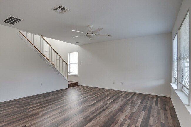 Building Photo - 3602 Spring Canyon Trail