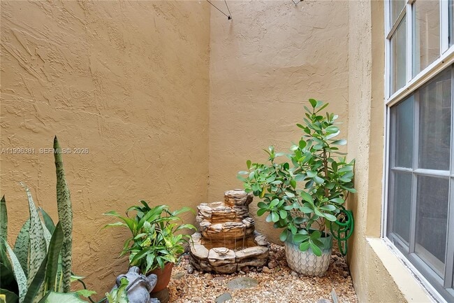 Building Photo - 11426 NW 4th Terrace