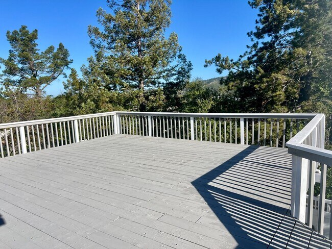 Building Photo - Almaden Valley Ranchette on 1+ Acre | Pool, Horse Property & Views