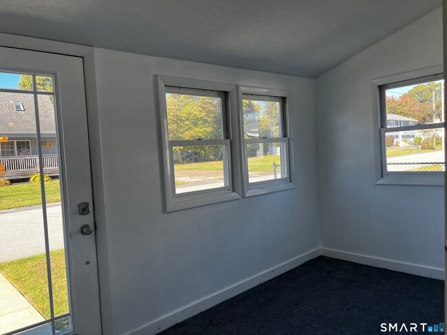 Building Photo - 40 Portland Ave