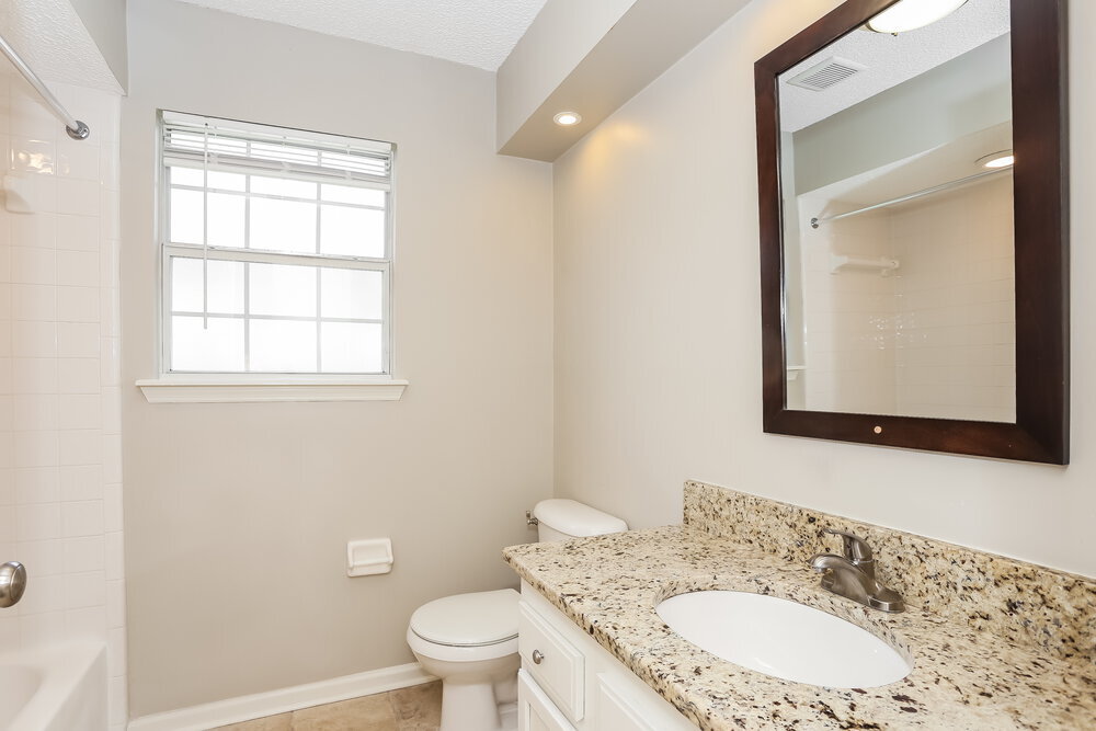 Building Photo - 3123 Olde Sutton Parke Dr