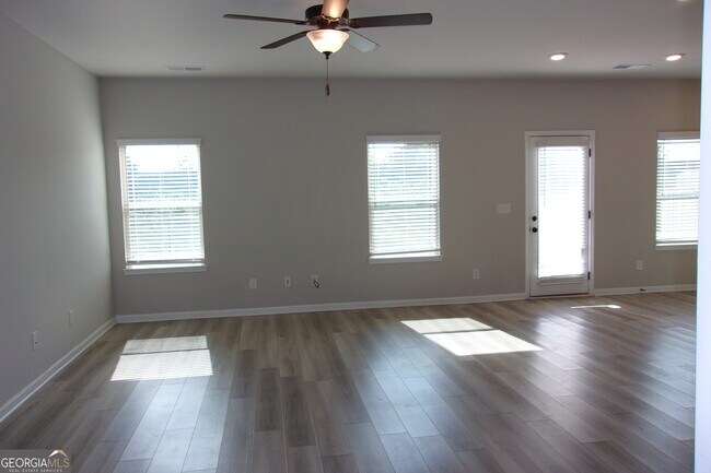 Building Photo - 11600 Winston Dr