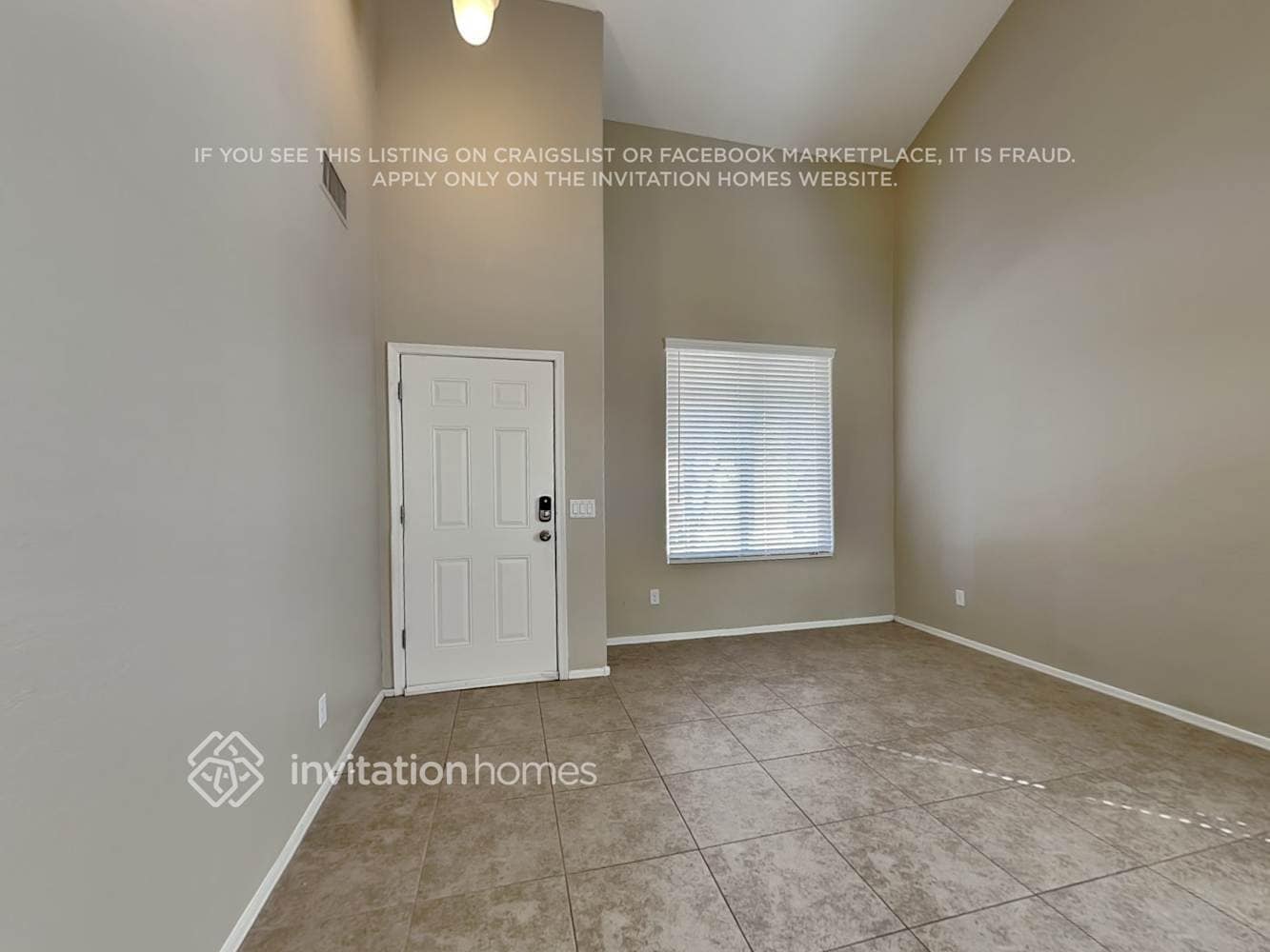 Building Photo - 17503 W Lisbon Ln