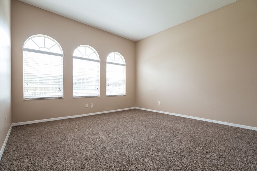 Building Photo - 2390 Cobblefield Cir