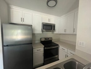 Building Photo - 9010 Tobias Ave