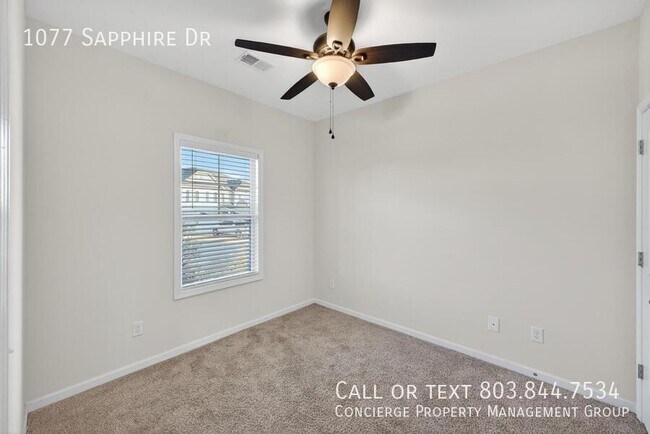 Building Photo - 1077 Sapphire Dr