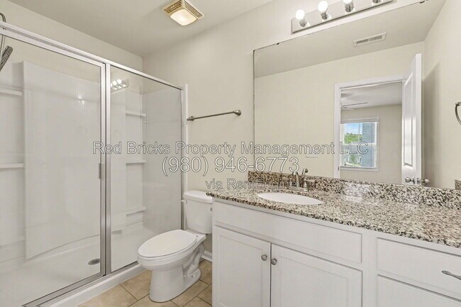 Building Photo - 3912 Townes Blvd