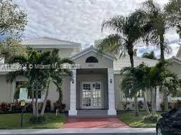Building Photo - 2871 N Oakland Forest Dr