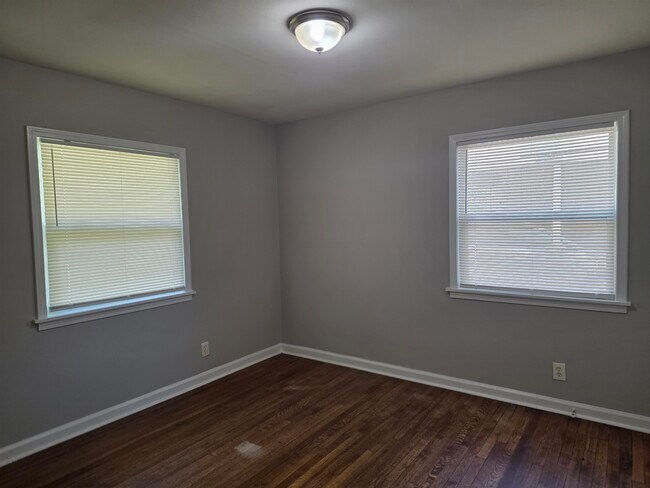 Building Photo - 1486 Patterson St